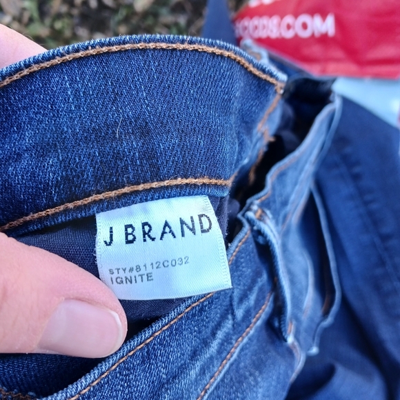 J Brand Ignite Wash Skinny Jeans Denim Size 28 Indigo Stretch Navy Dark - Picture 8 of 8